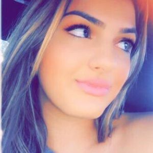 Meet your Posher, Rebecca